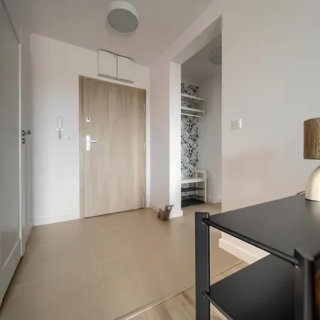 Madalinskiego Deluxe Апартаменти Вроцлав