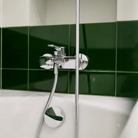 Madalinskiego Deluxe Apartman *